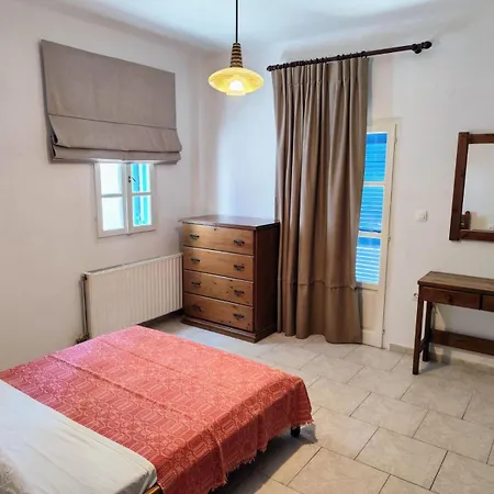 Sea 2 Sky 1 Holiday home *